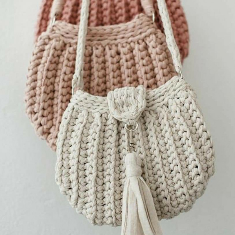 crochet cross bag