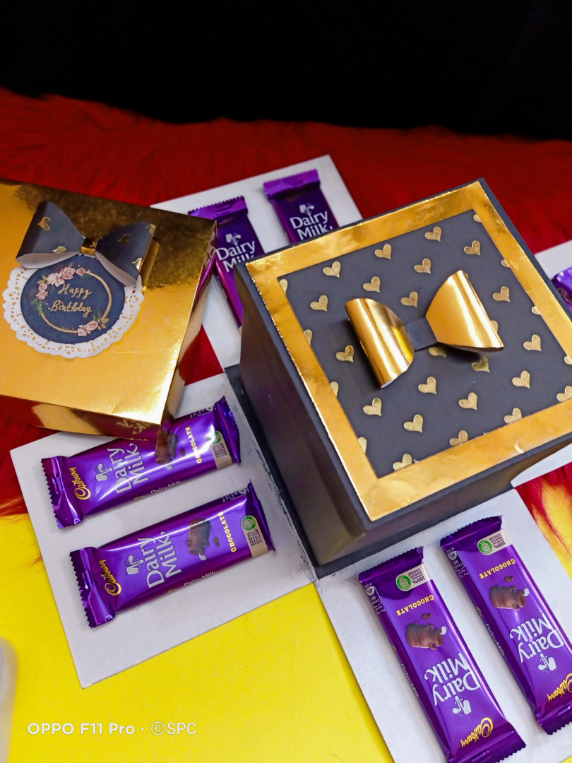 Rumsey's Small Chocolate Gift Box – Rumsey's Handmade Chocolates