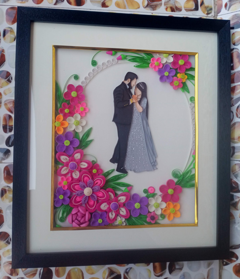 Portrait frame of quilling