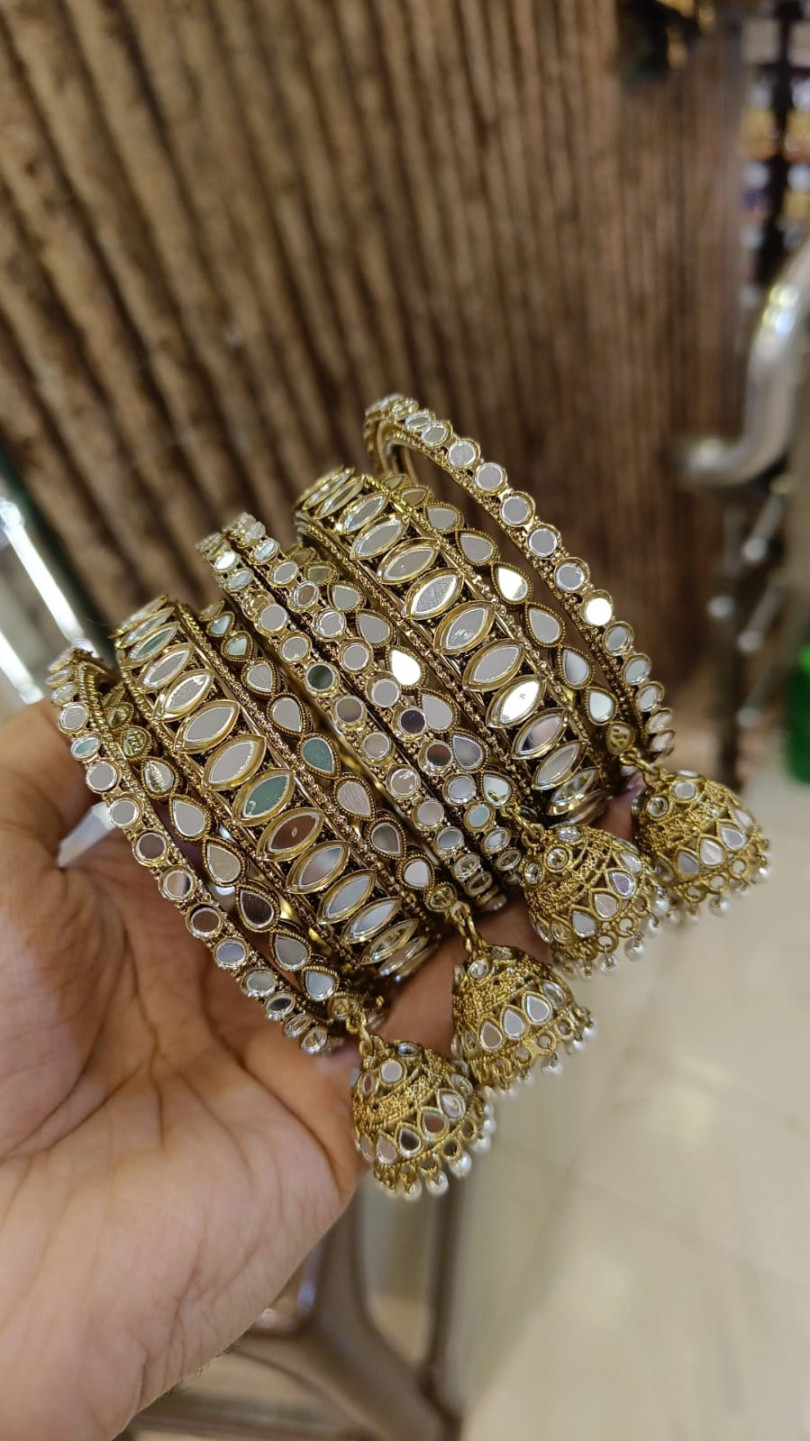 Bangle set