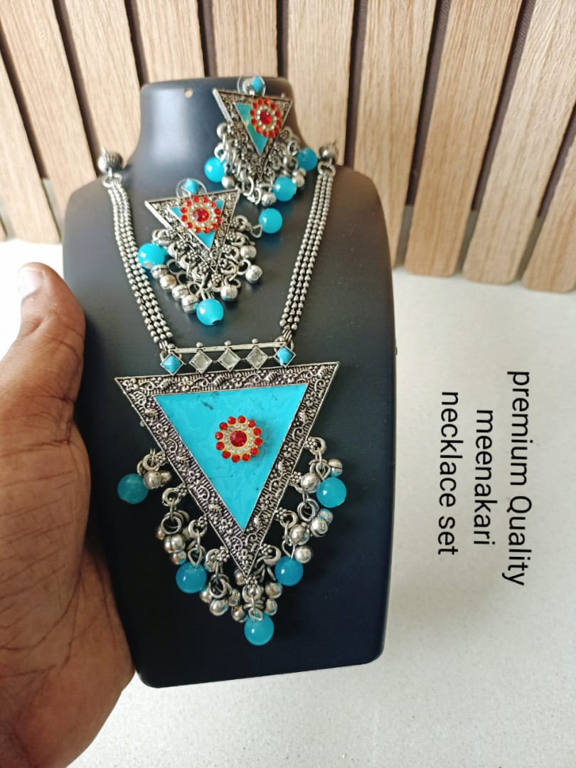 Traditional Triangle necklace set with earring(Skyblue)